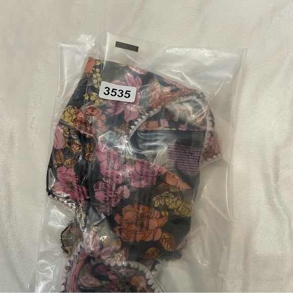 New! Victoria’s Secret Floral Cutout Ruffled One Piece Swimsuit 3535 - Picture 7 of 7